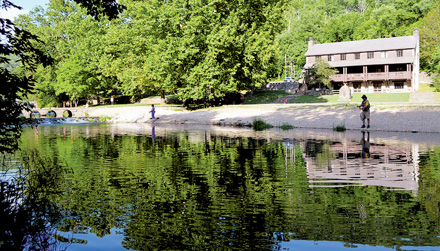 ROARING RIVER LODGE 4 CC