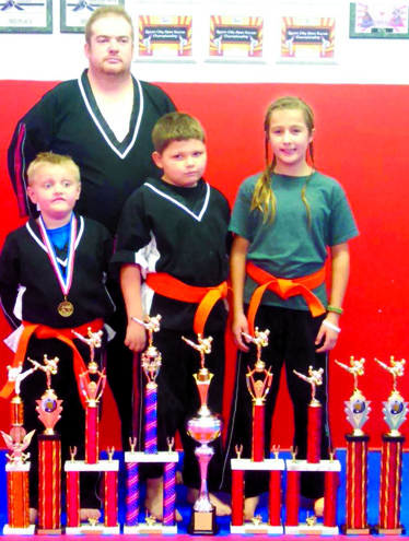 HOLIDAY KARATE OPEN 3 CC